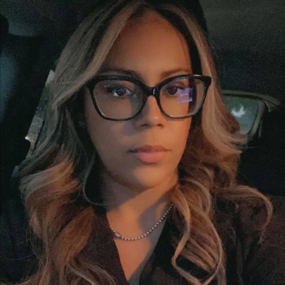 Meet your Posher, Kenia